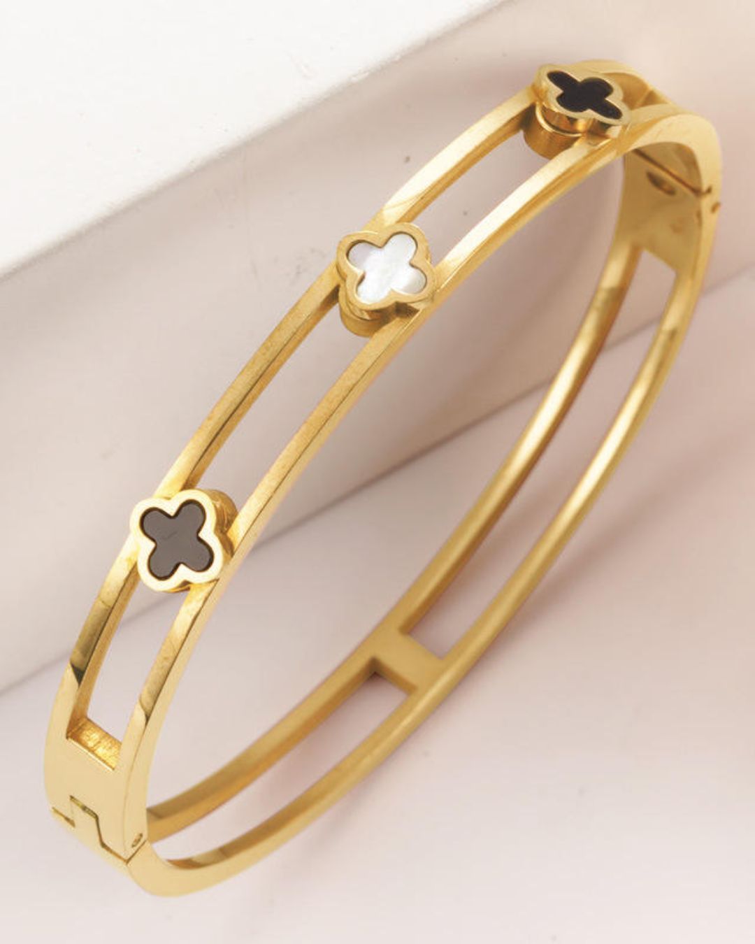 Four Leaf Clover Bracelet