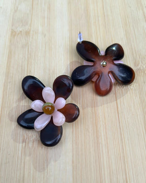 Brown Acrylic Layer Flower Stud Earrings