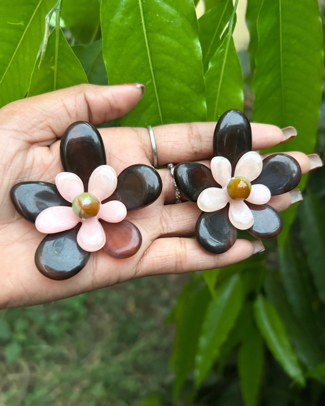 Brown Acrylic Layer Flower Stud Earrings
