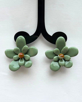 Green Acrylic Layer Flower Stud Earrings
