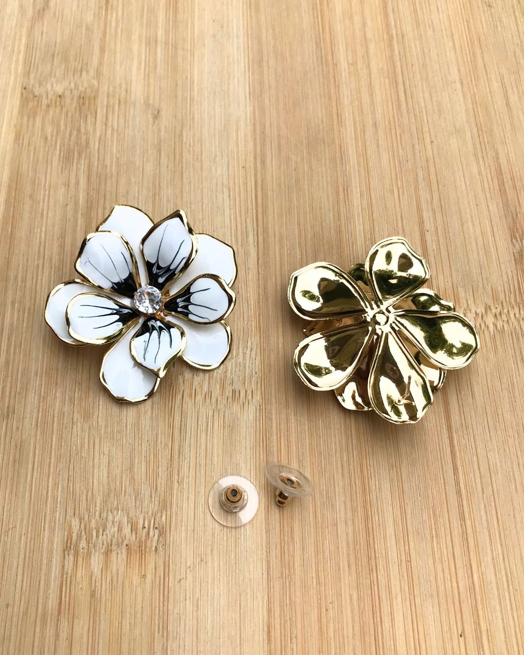 White Flower Enamel Stud Earrings