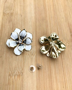 White Flower Enamel Stud Earrings