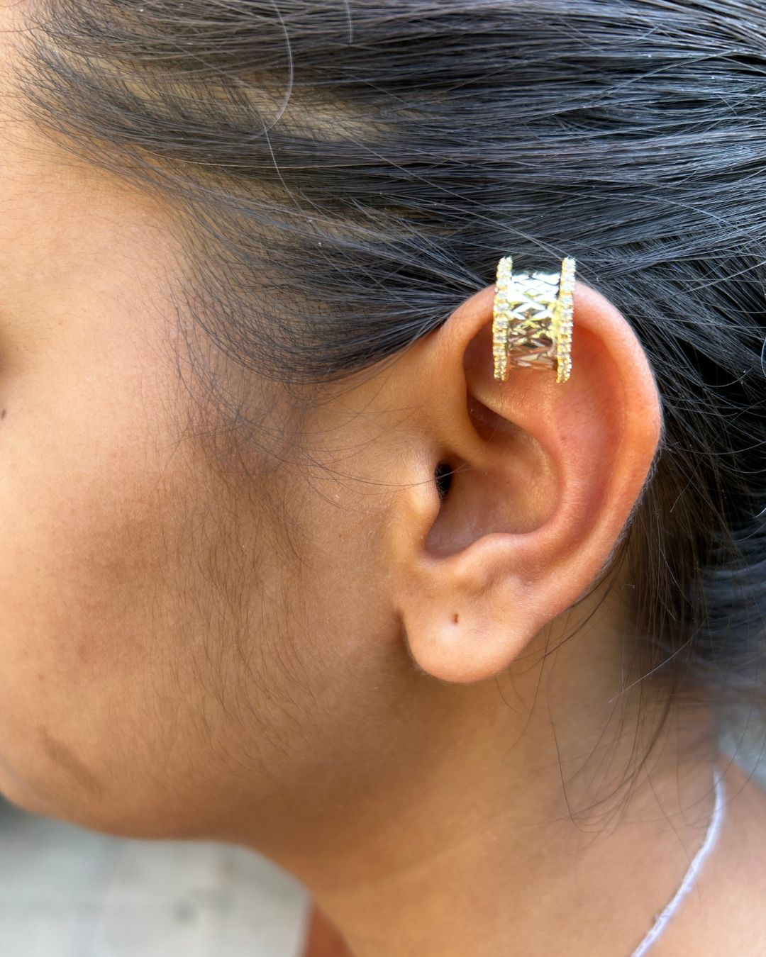 Zig-Zag Golden Unisex Ear Cuff
