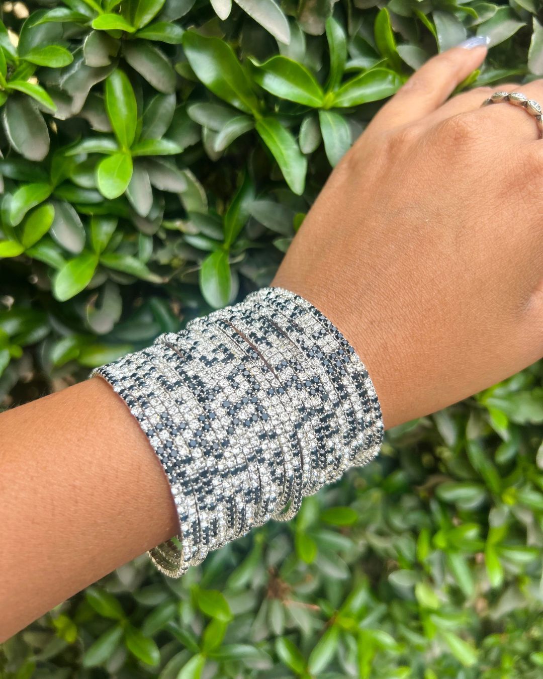 Pilates Core Girl - Silver Plated Stretchable Bracelet - Pack of 24