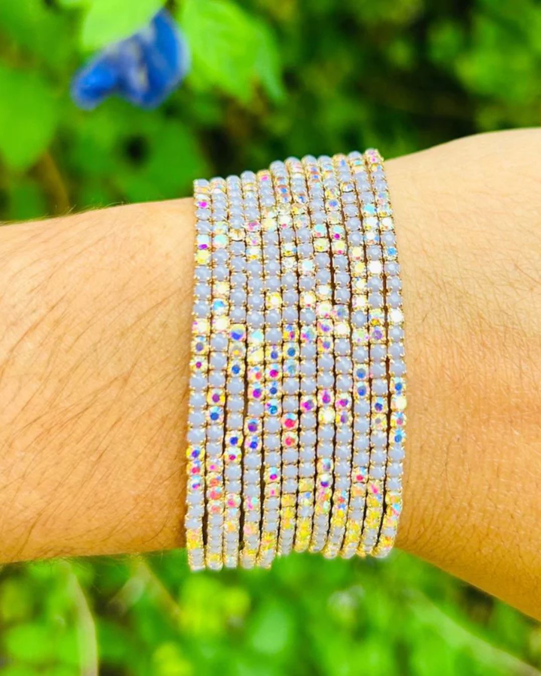 Stretchable Lavender Shimmer Gold Plated Bracelet - Pack Of 12