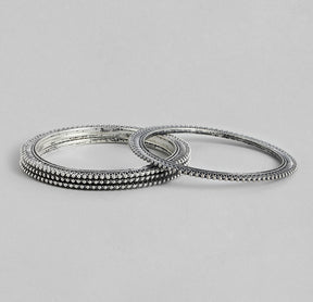 Laida Set of 4 Silver-Plated Oxidised Bangles