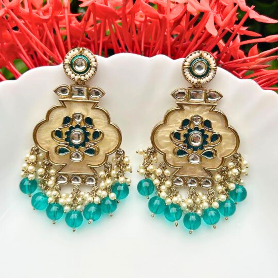 Naz Turquoise Chandbalis