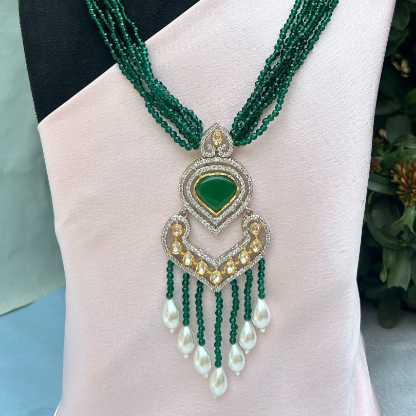 Laida Green Pendant Necklace With Earring