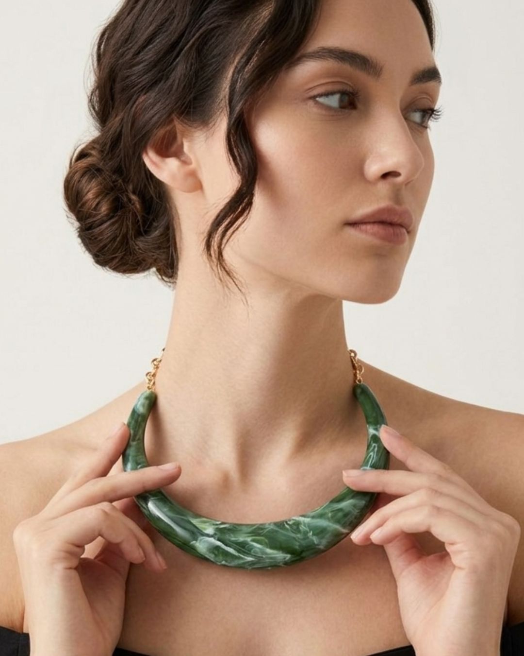 Green Resin Acrylic Collar Necklace
