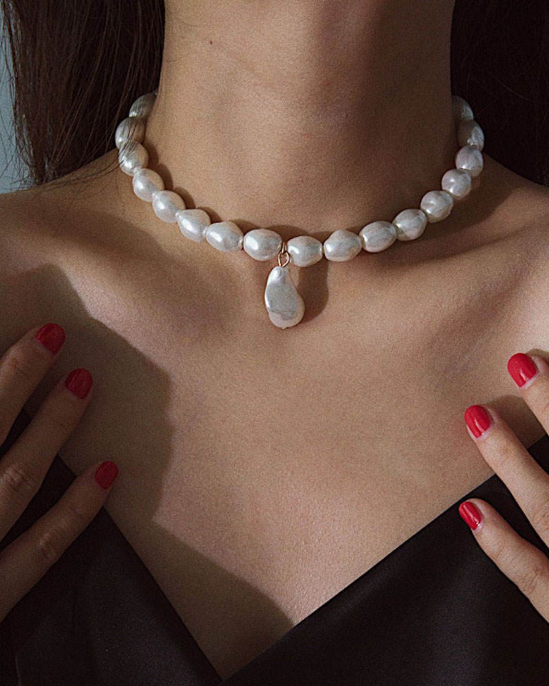 Pearl Chunky Statement Necklace