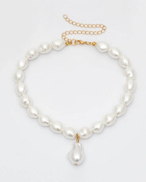 Pearl Chunky Statement Necklace