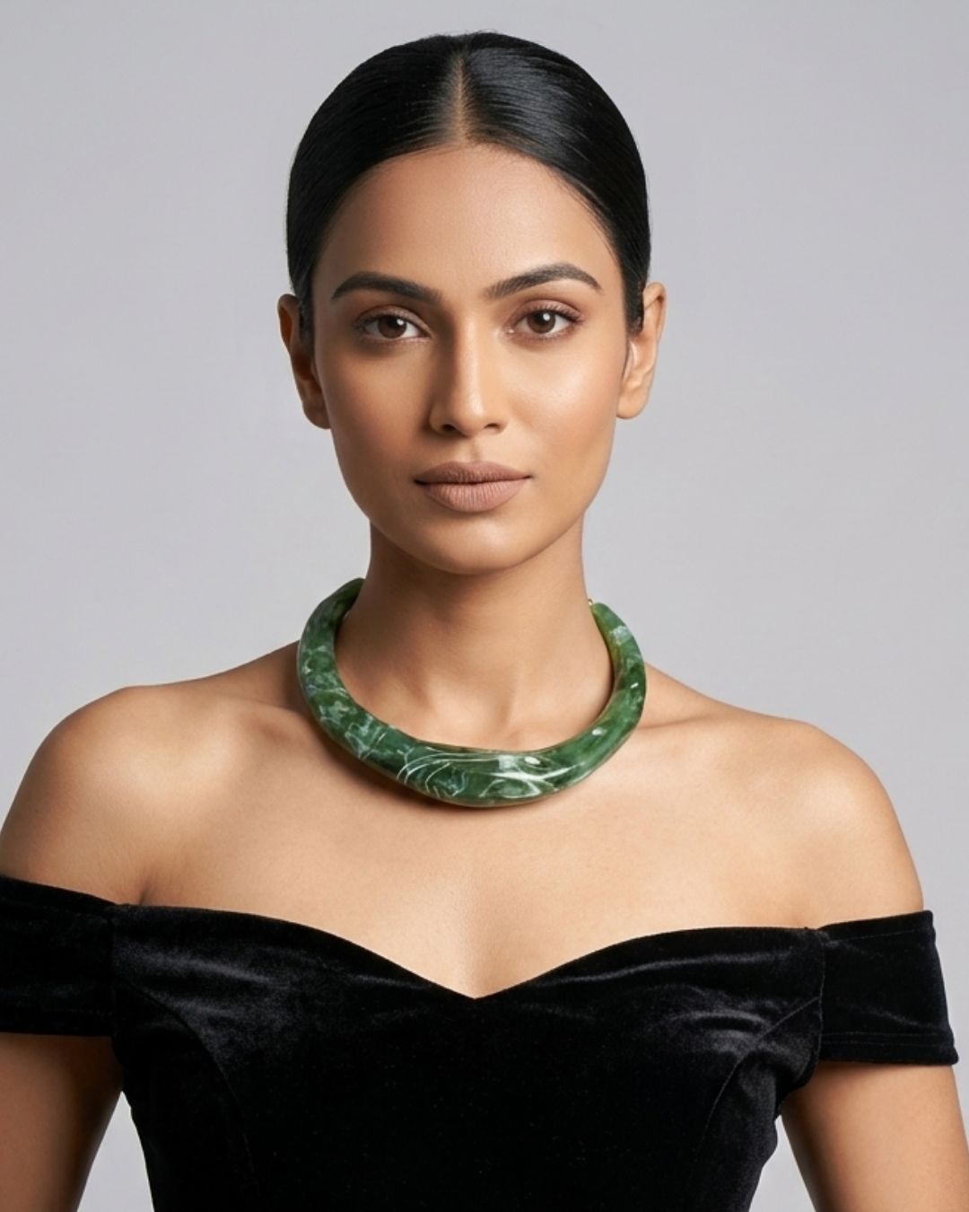 Green Resin Acrylic Collar Necklace
