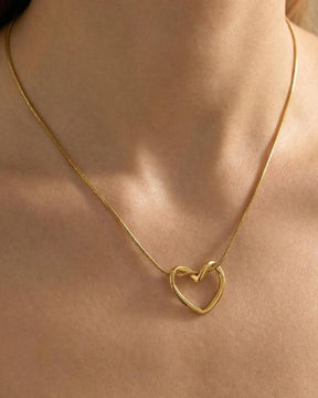 Golden Love Heart 18K Gold Pendant