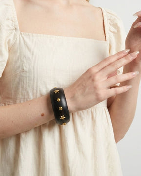 Black Wooden Star Bracelet