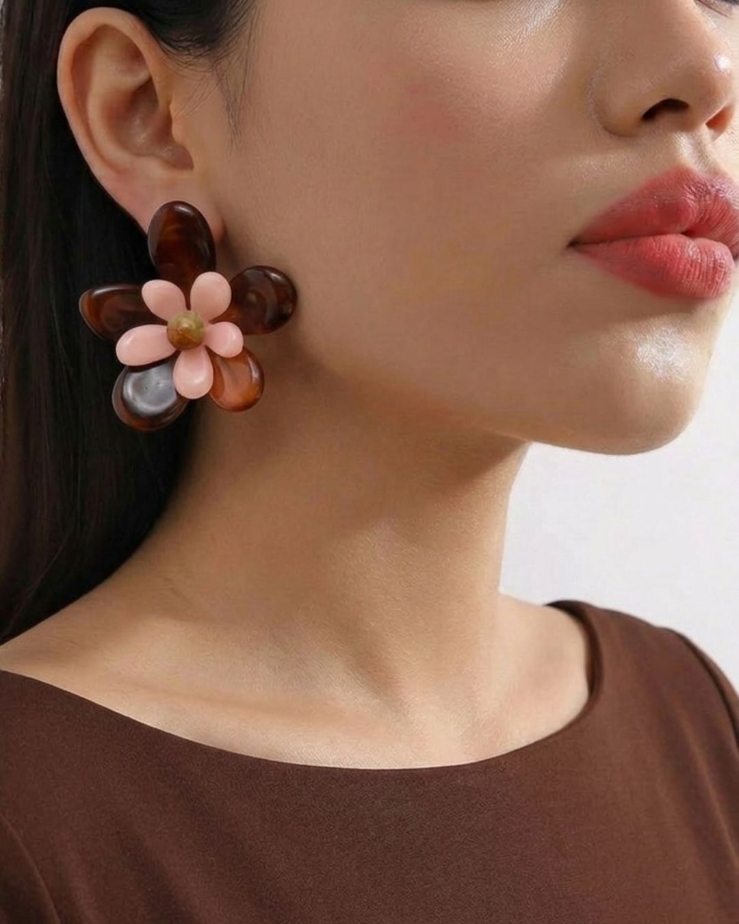 Brown Acrylic Layer Flower Stud Earrings