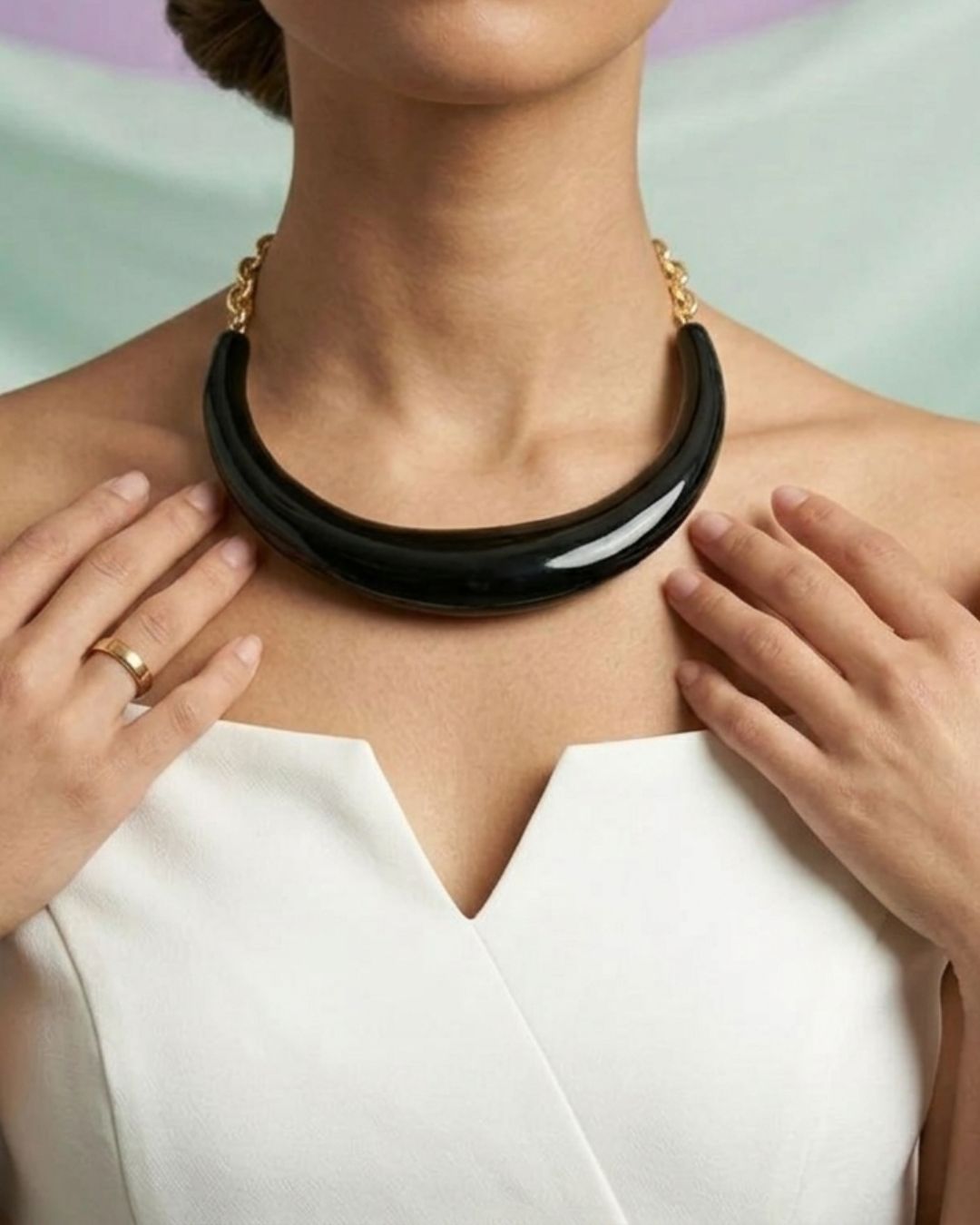 Black Resin Acrylic Collar Necklace