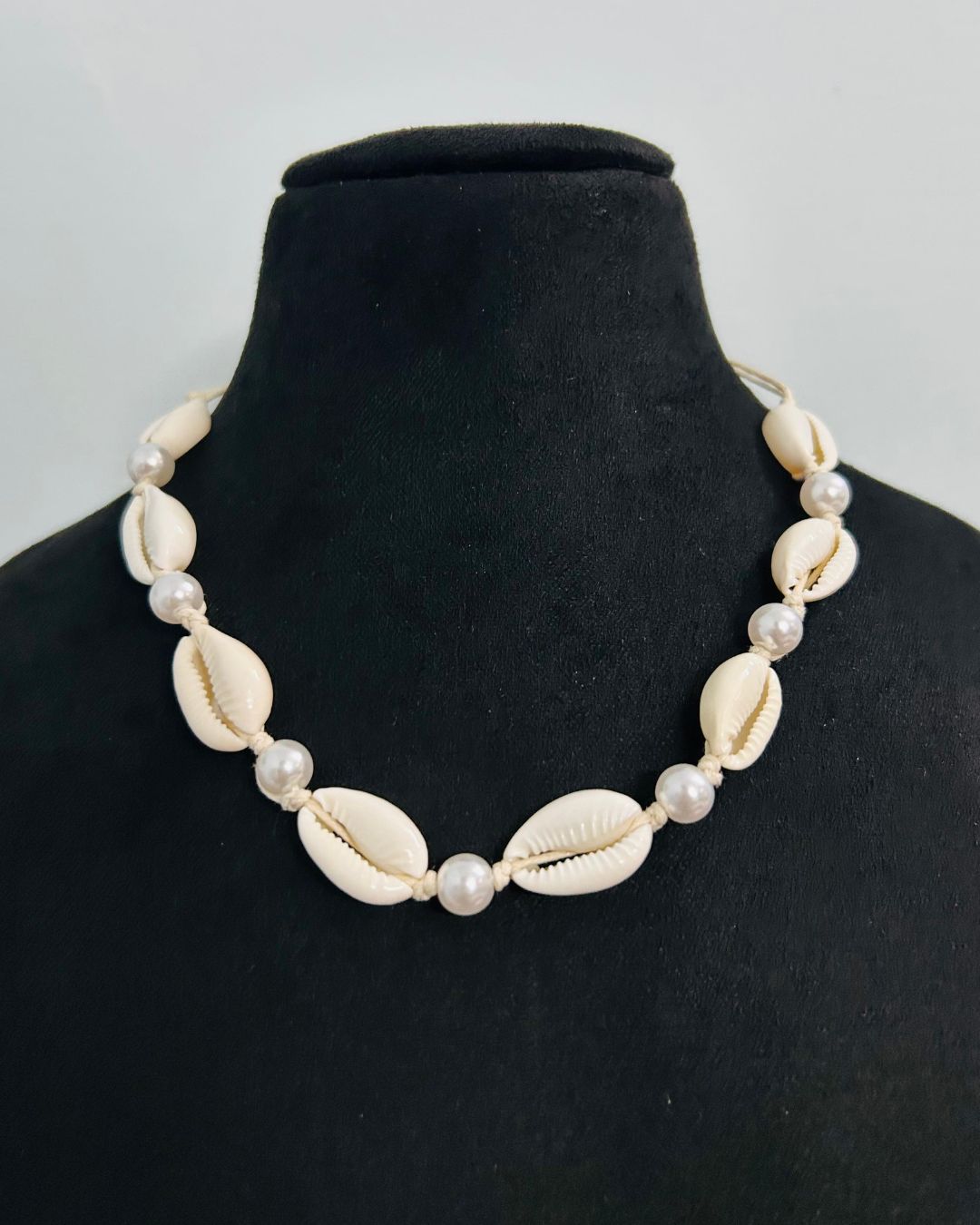 Pearl Beaded Shell Necklace