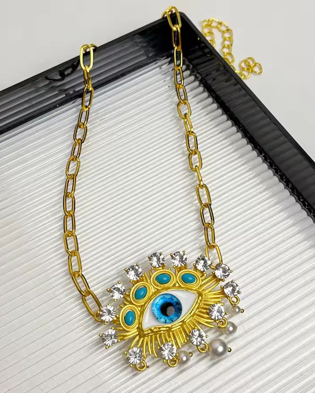 Vintage Blue Evil Eye Pendant Necklace