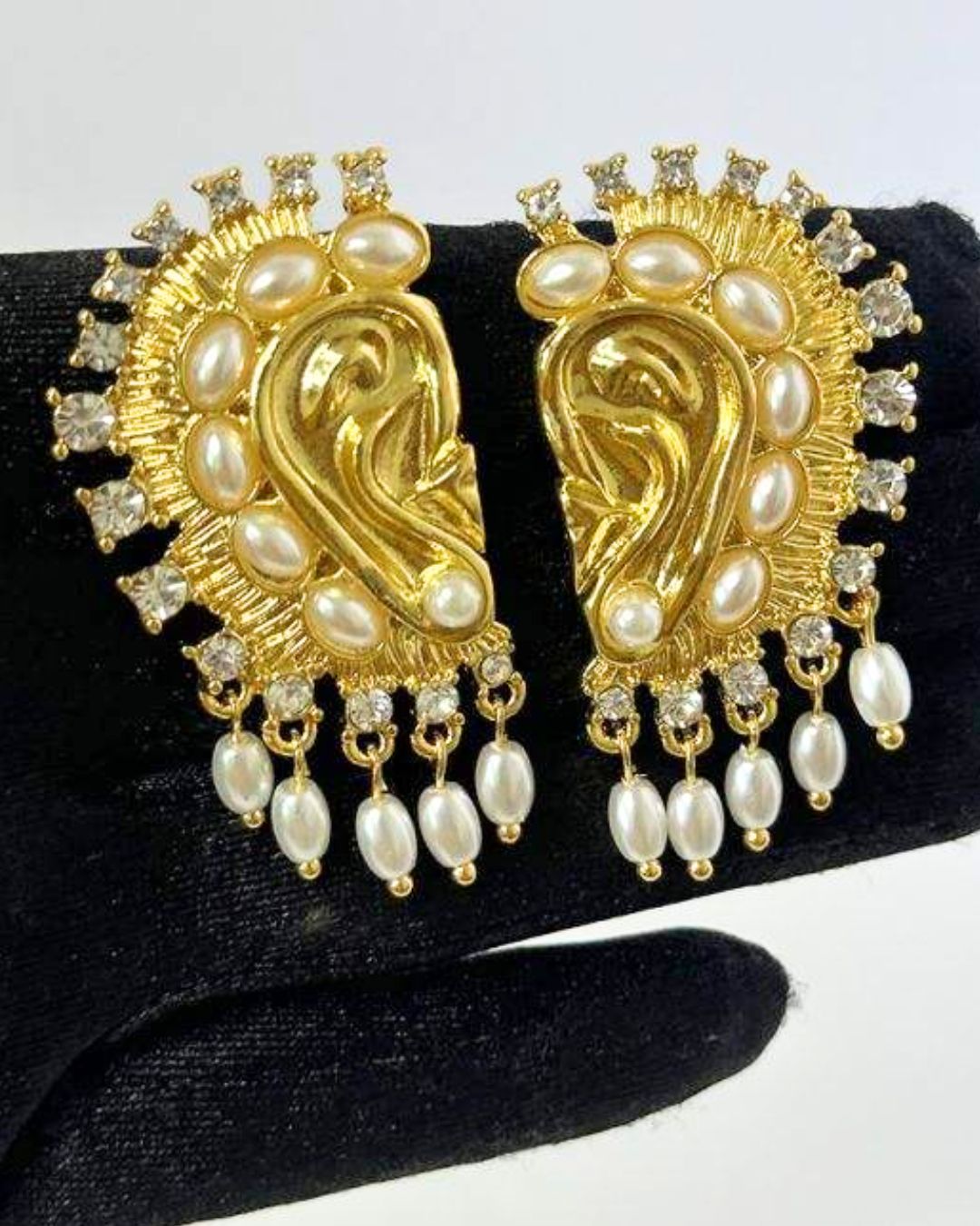 Vintage Ear Shaped Pearl Tassel Drop Earrings