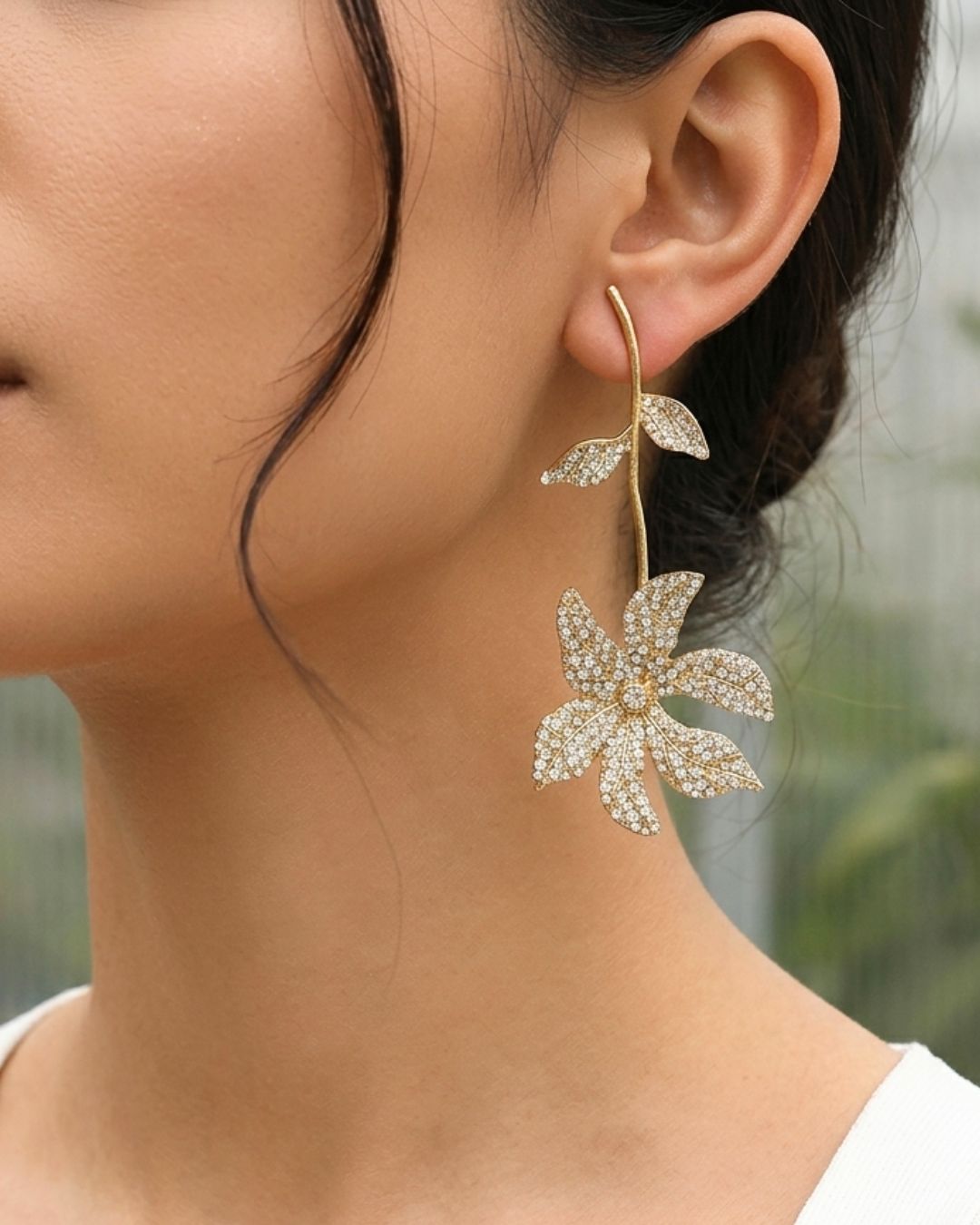 Rhinestone Petal Drop Earrings