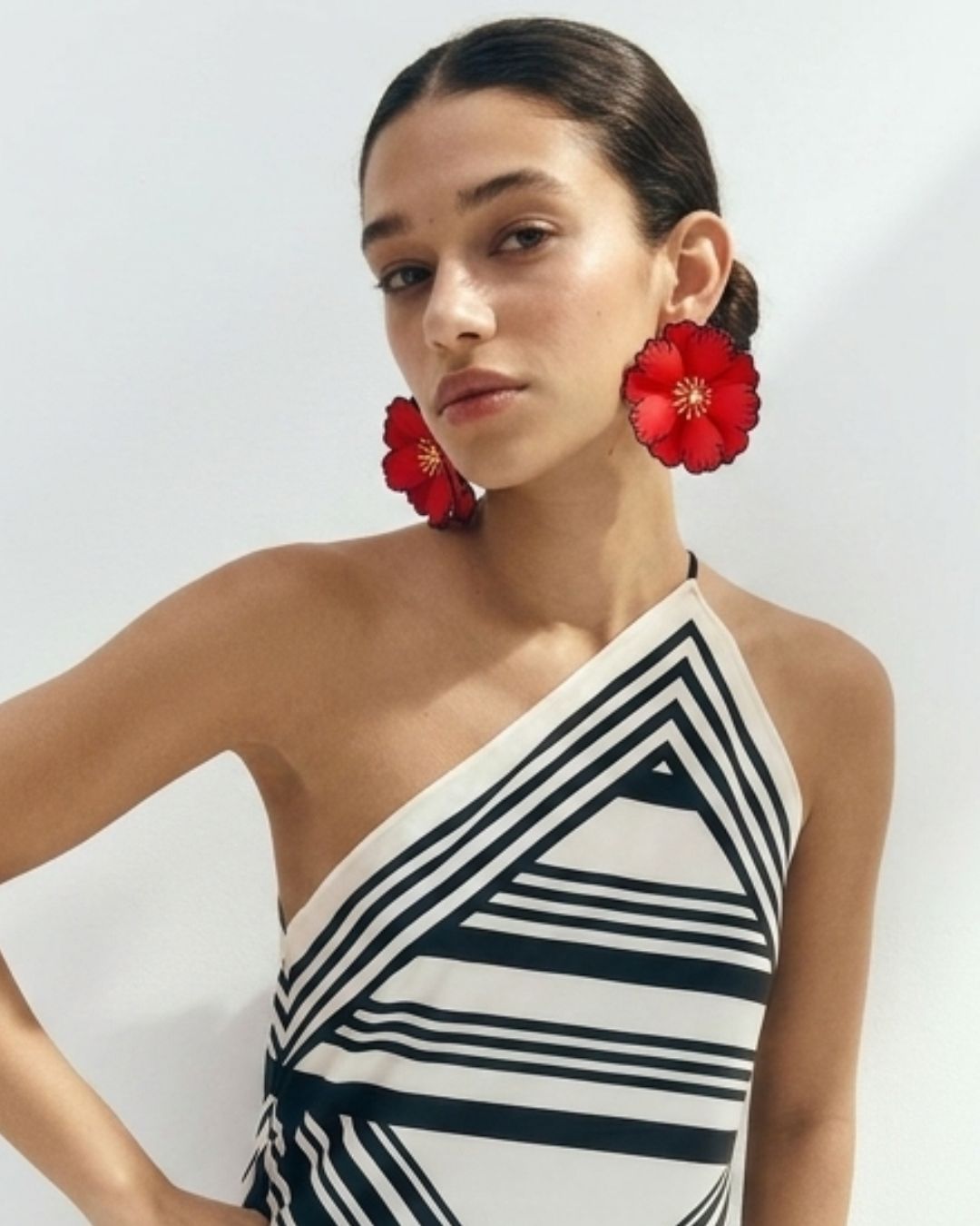 Red Floral Vintage Stud Earrings