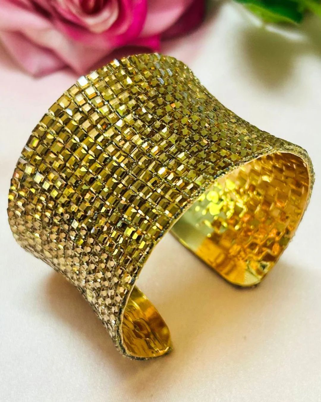 Bling Blogger Golden Handcuff