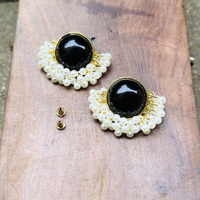 Black Round Pearl Stud Earrings