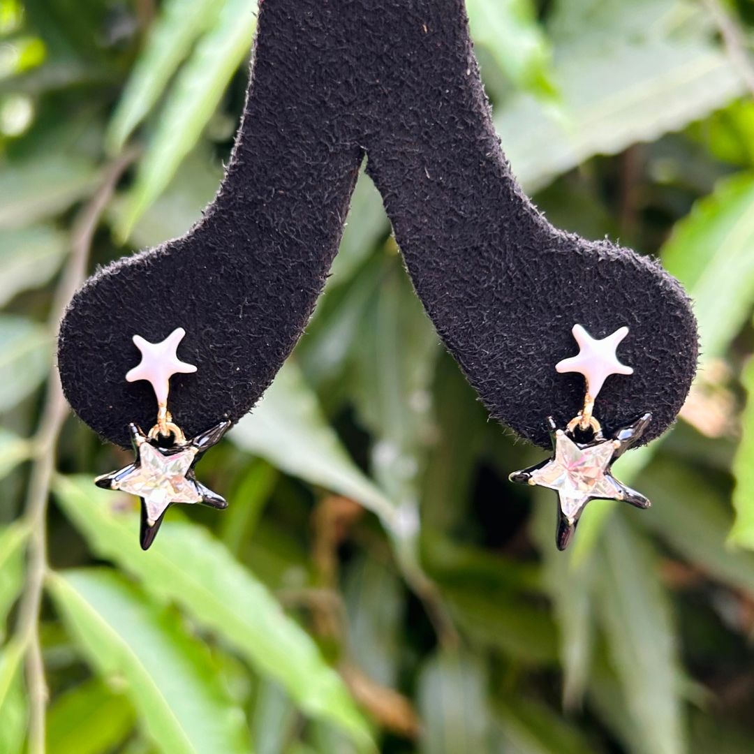 White And Black Star Drop Earrings