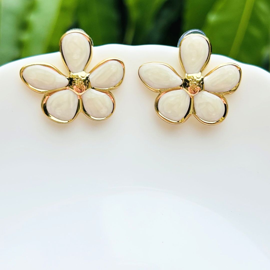 Floral White Stud Earrings