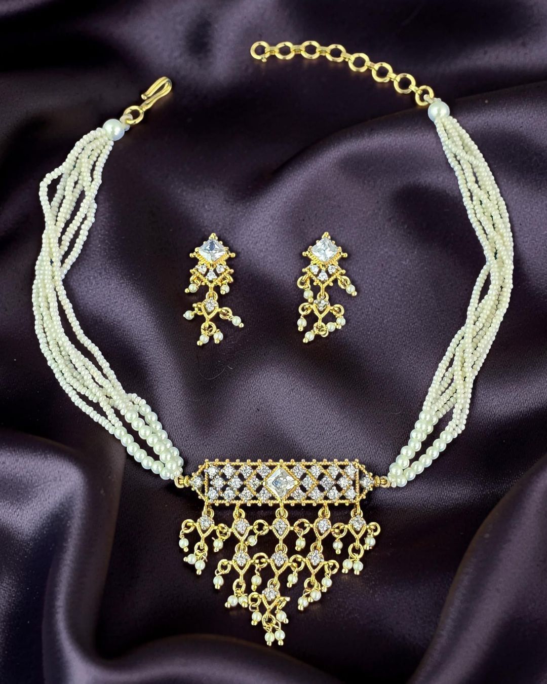 Indrani White Pearl Choker Set