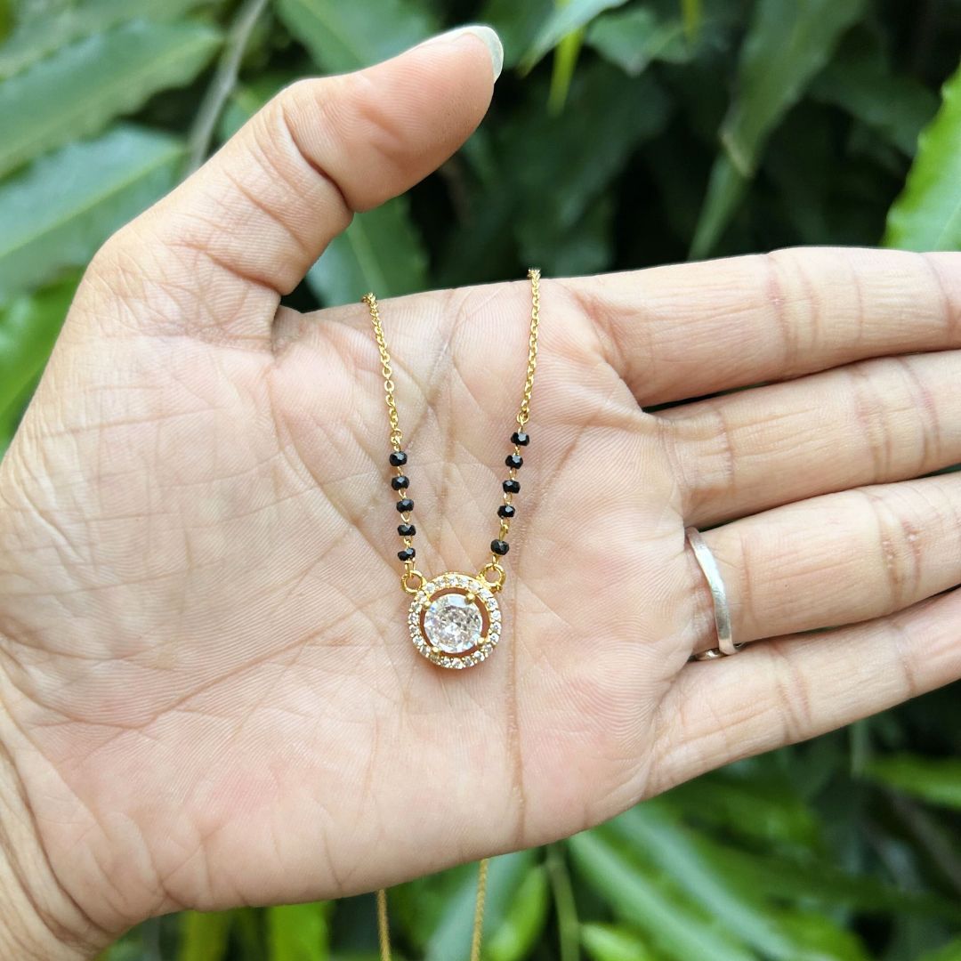 Netra Solitaire American Mangalsutra