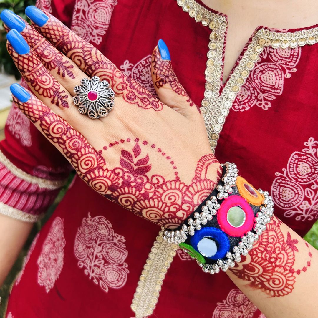 Navratri Special Premium Thread Mirror Ghungroo Bracelet / Kada