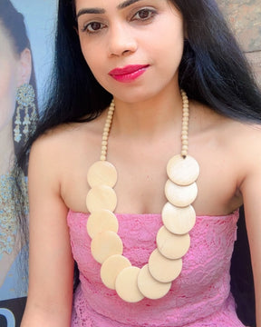 Vintage Off-White Wooden Chain Necklace
