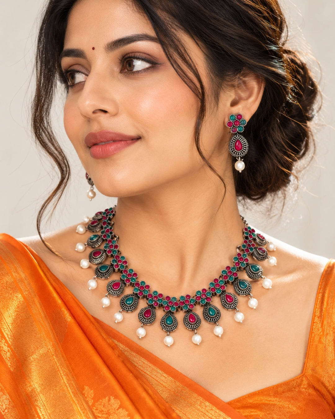 LAIDA Ruby Green Short Necklace with earring