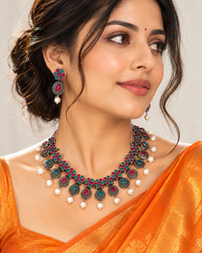 LAIDA Ruby Green Short Necklace with earring