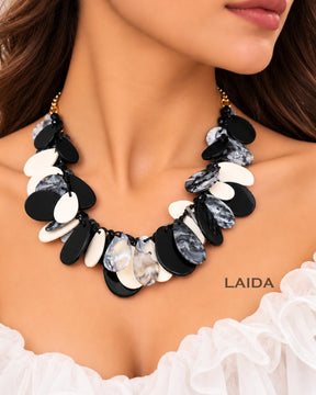 Black Chic Resin Necklace