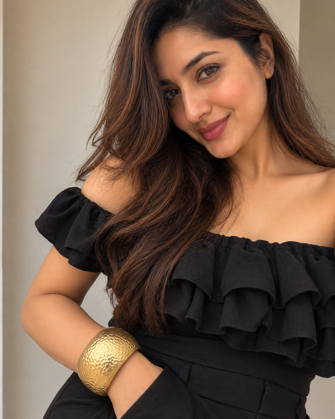 Golden Wide Texture Bracelet