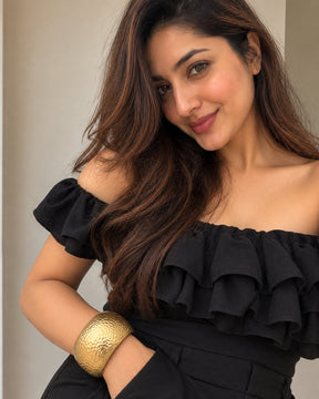 Golden Wide Texture Bracelet