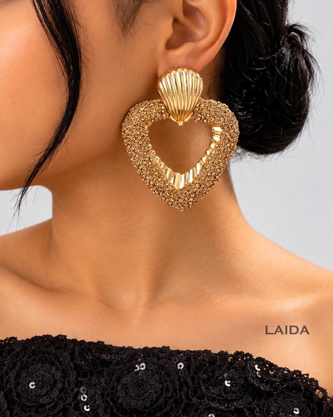 Bling Blogger Envy Golden Heart Earrings