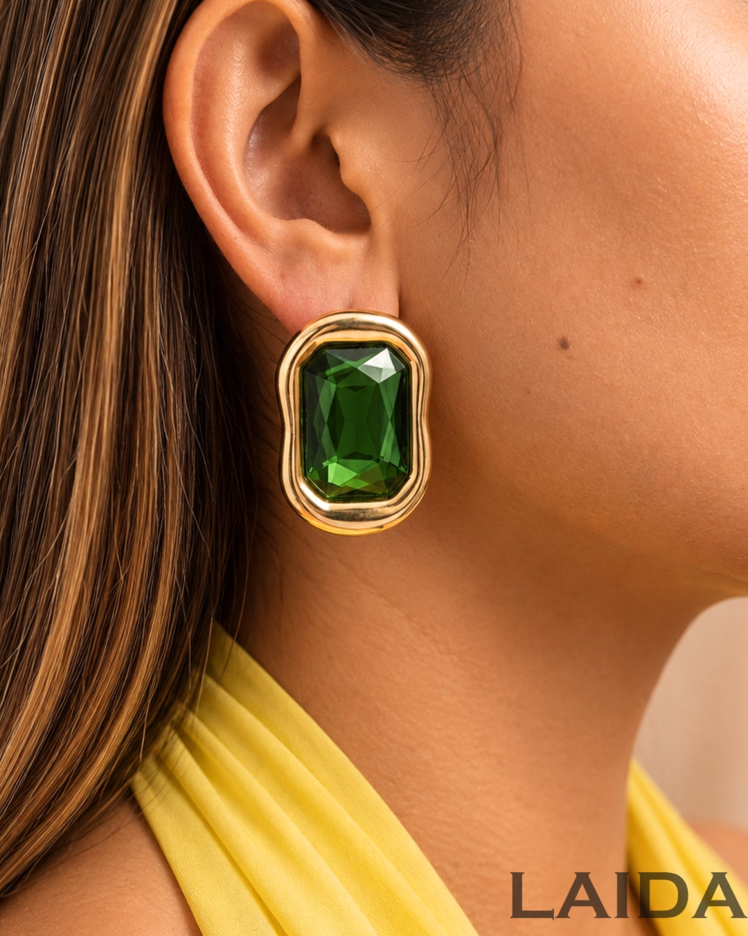 Vintage Geometric Emerald Green Stud Earrings