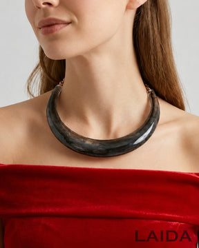 Grey Resin Acrylic Collar Necklace