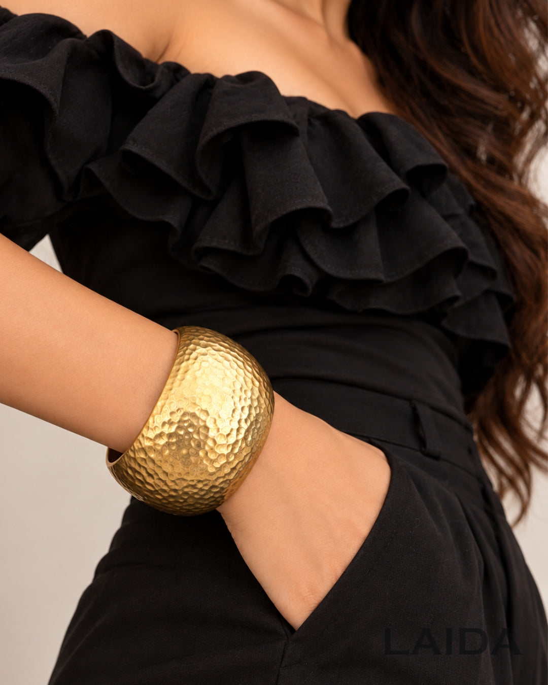 Golden Wide Texture Bracelet