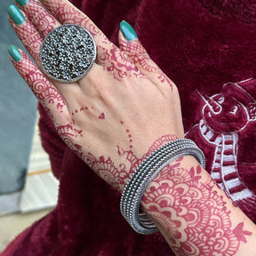 Laida Set of 4 Silver-Plated Oxidised Bangles