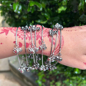 Laida Set of 8 Rhodium-Plated Oxidised Bangles