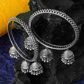 Laida Set Of 2 Silver-Plated Ghungroo Studded Bangle