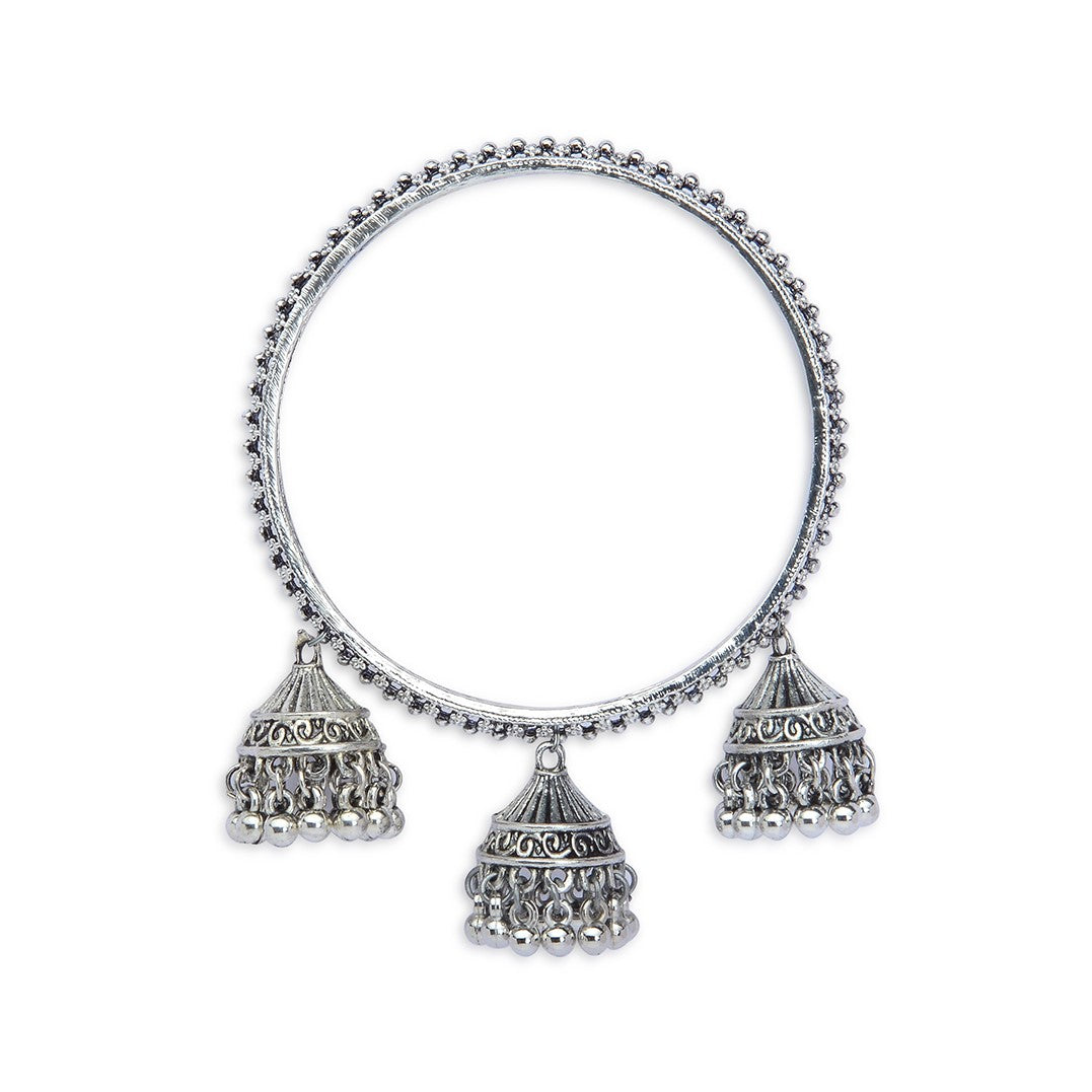 Laida Set Of 2 Silver-Plated Ghungroo Studded Bangle