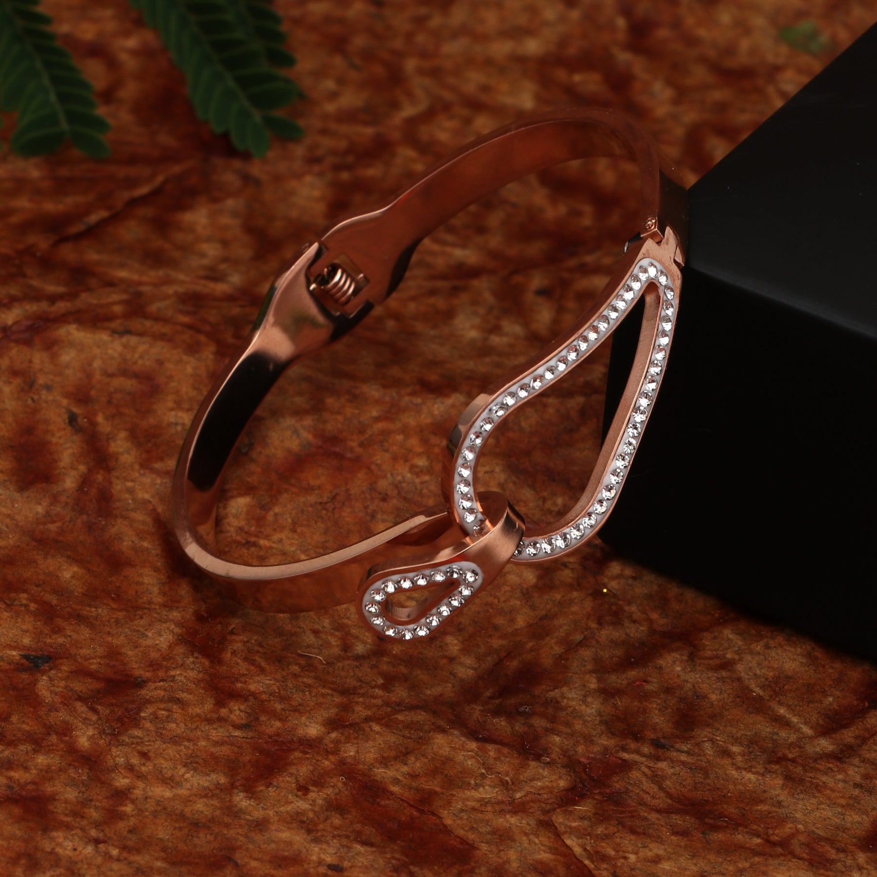 Laida Women Rose Gold-Plated Link Bracelet